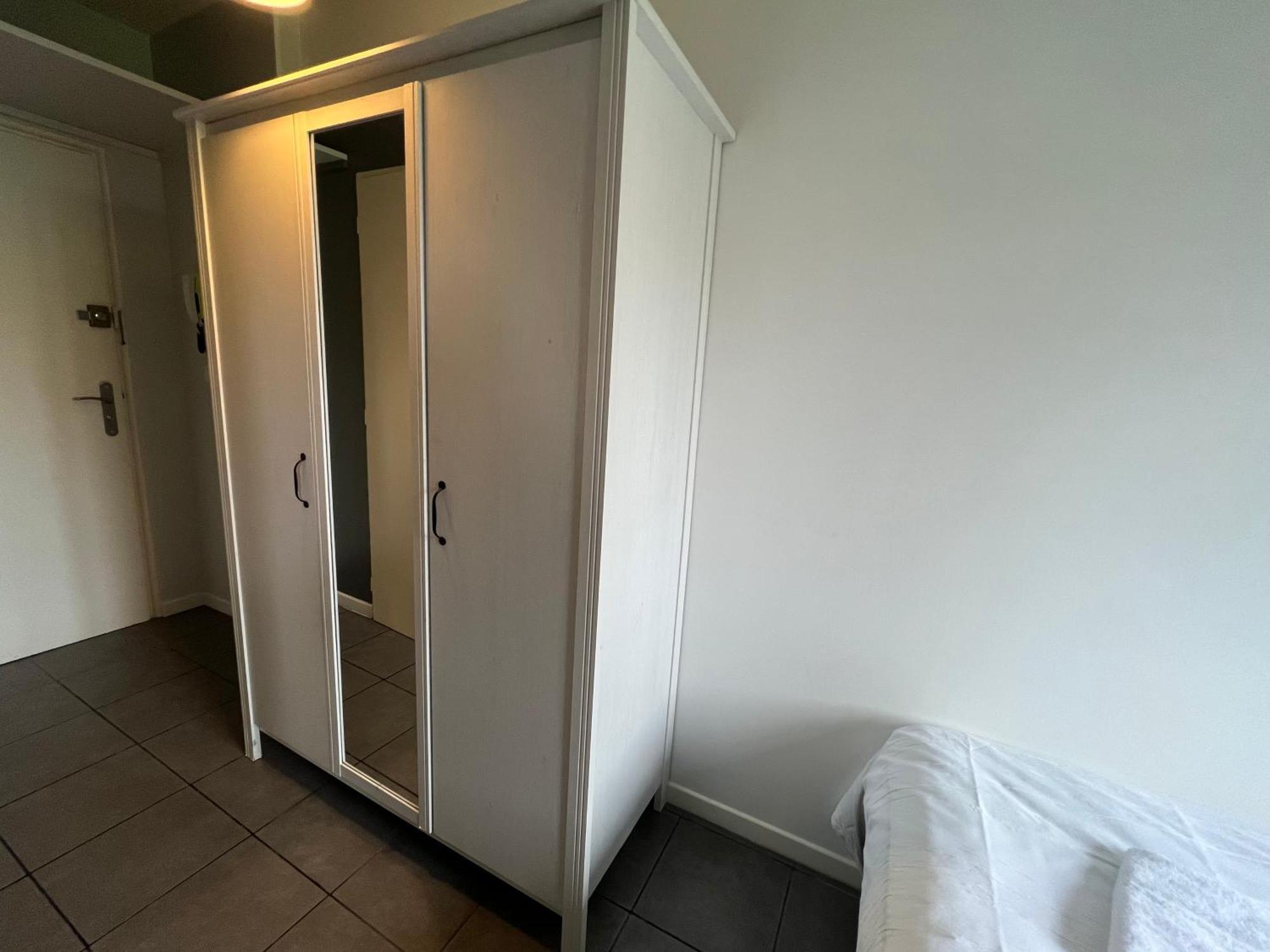 La Paille Metz Luxembourg Parking Un-Sejour-A-Partアパートメント エクステリア 写真
